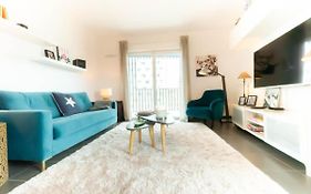 T2 – *Contemporain et business* - La Conciergerie Martinkey’s*